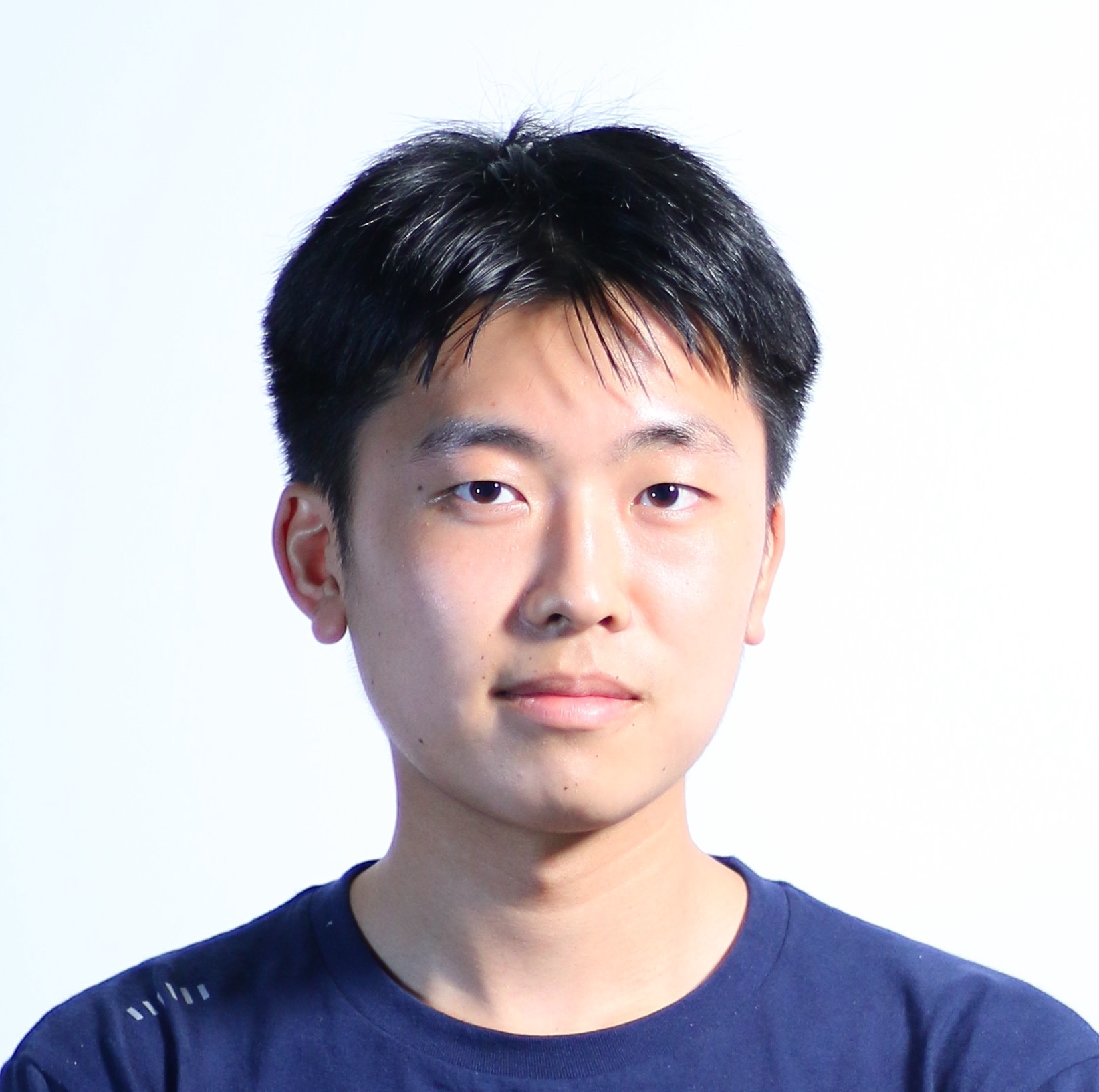 Headshot of James Hu